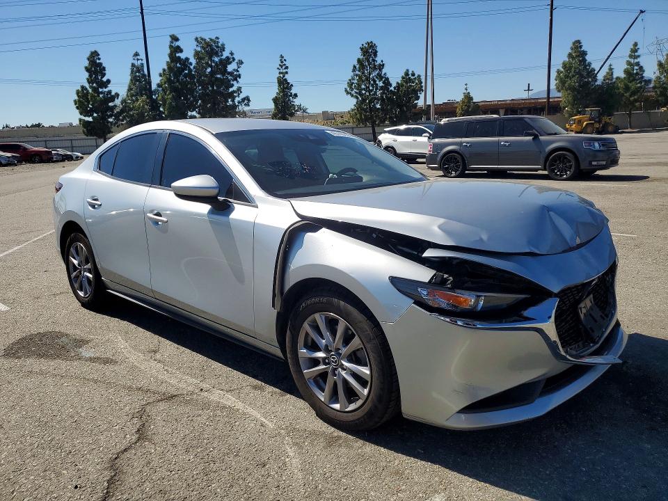 46740236 :رقم المزاد ، JM1BPABL1L1165572 vin ، 2020 Mazda 3 مزاد بيع