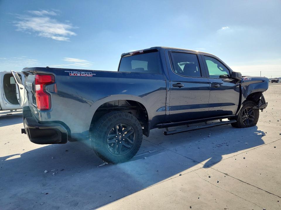 47032956 :رقم المزاد ، 1GCPYCEF4MZ302835 vin ، 2021 Chevrolet Silverado مزاد بيع