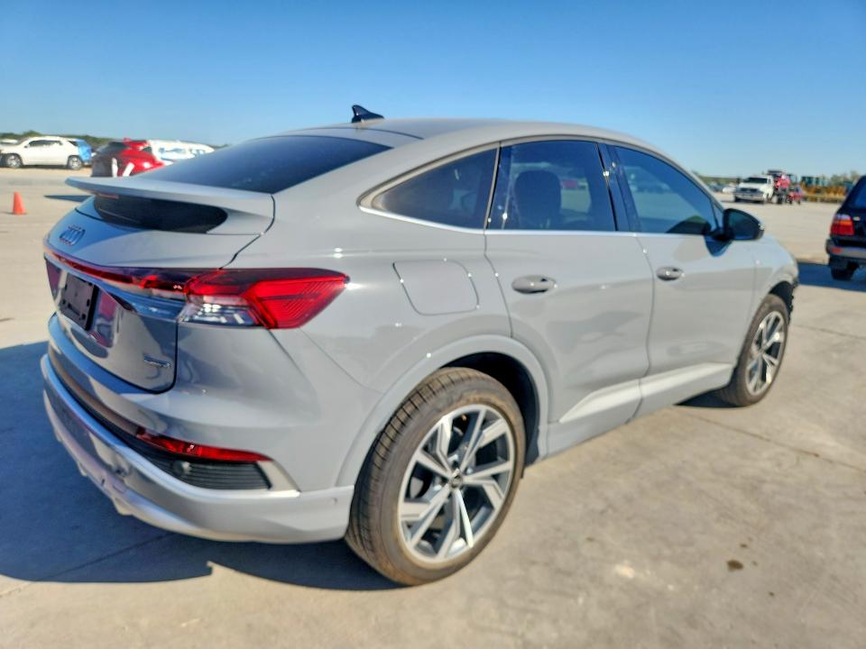 Продаж на аукціоні авто 2023 Audi Q4 E-tron, vin: WA132BFZ0PP008488, номер лоту: 46916416