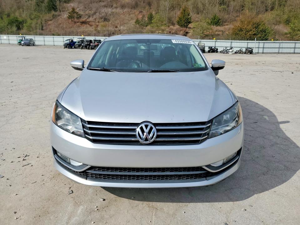 45566656 :رقم المزاد ، 1VWCT7A35EC008894 vin ، 2014 Volkswagen Passat مزاد بيع
