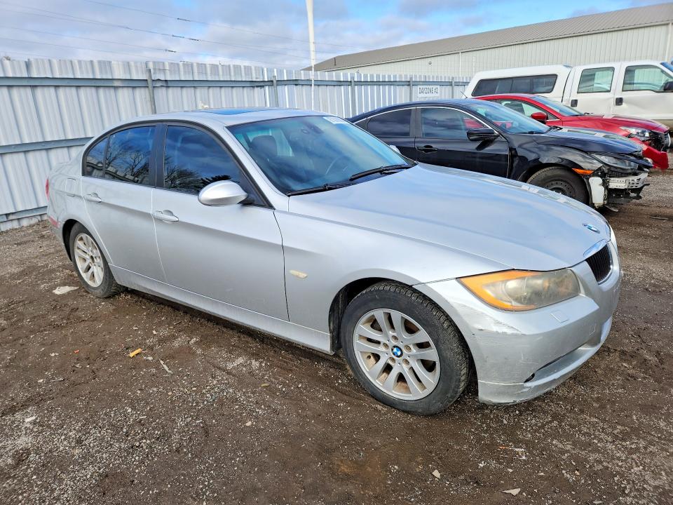 Продажа на аукционе авто 2006 Bmw 325, vin: WBAVD13556KV05596, номер лота: 97008885