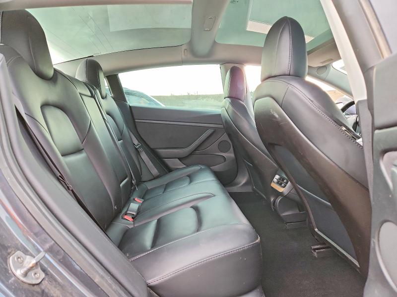 Продажа на аукционе авто 2021 Tesla Model 3, vin: 5YJ3E1EC4MF990956, номер лота: 45529106