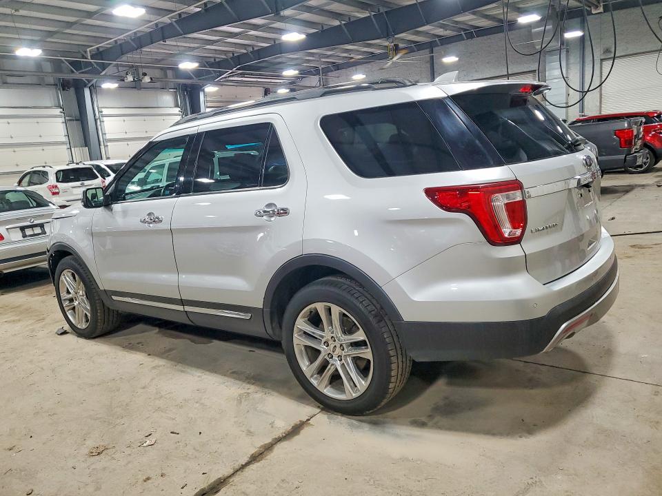 41735756 :رقم المزاد ، 1FM5K8F86GGC47581 vin ، 2016 Ford Explorer مزاد بيع