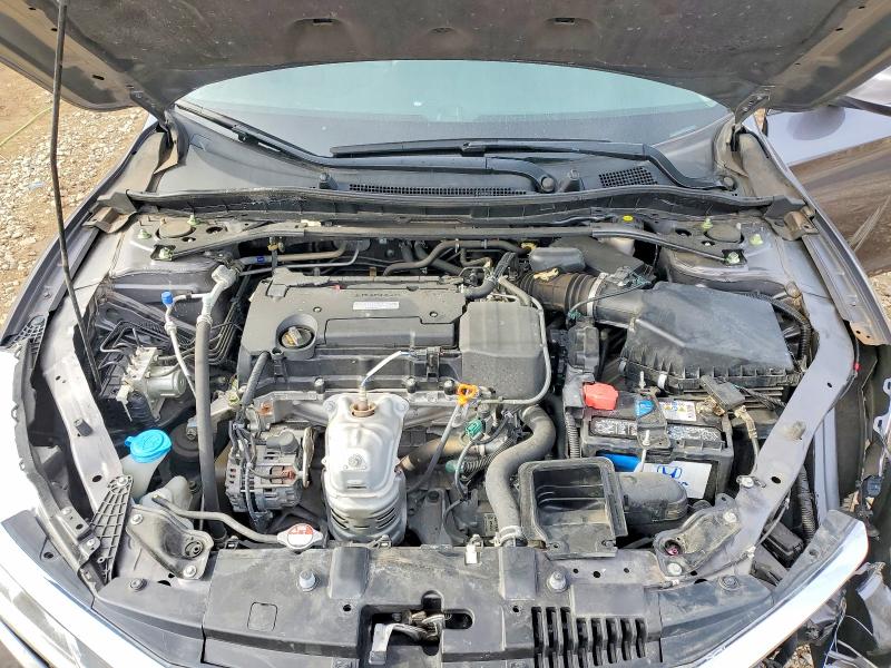 46718166 :رقم المزاد ، 1HGCR2F74HA260198 vin ، 2017 Honda 900f مزاد بيع