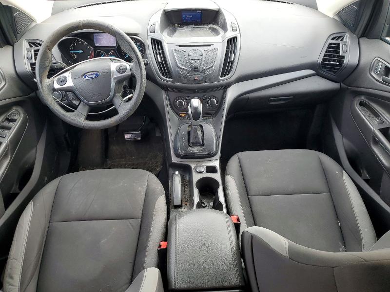 48573396 :رقم المزاد ، 1FMCU0F76FUC65640 vin ، 2015 Ford Escape مزاد بيع