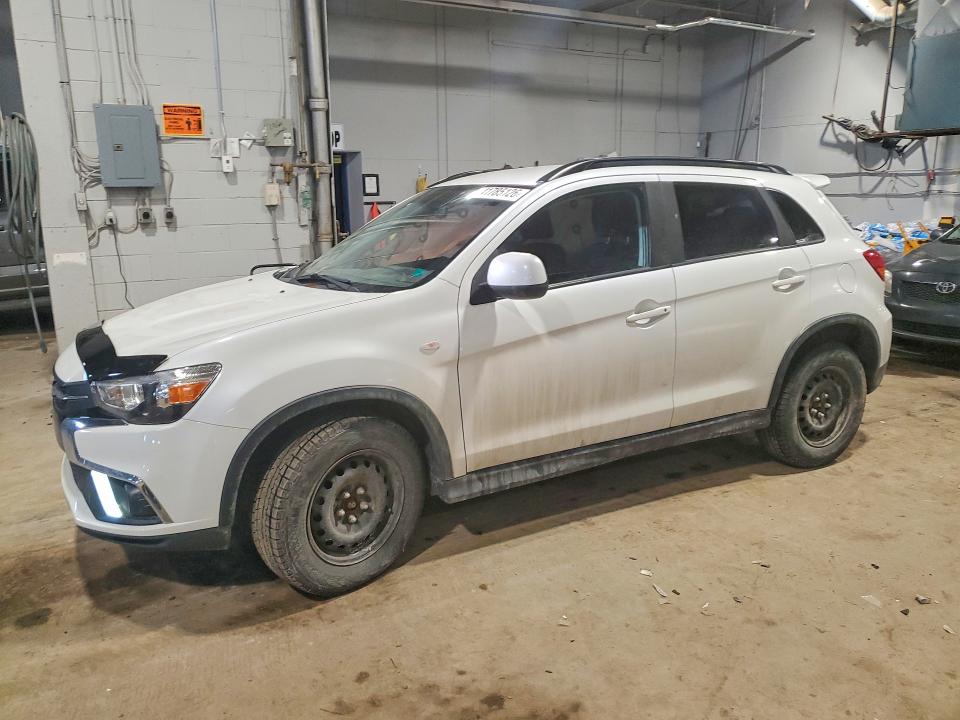 41785126 :رقم المزاد ، JA4AJ4AW0JU603630 vin ، 2018 Mitsubishi Rvr مزاد بيع