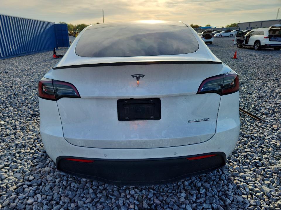 Продаж на аукціоні авто 2022 Tesla Model Y, vin: 7SAYGDEF8NF326952, номер лоту: 46573136