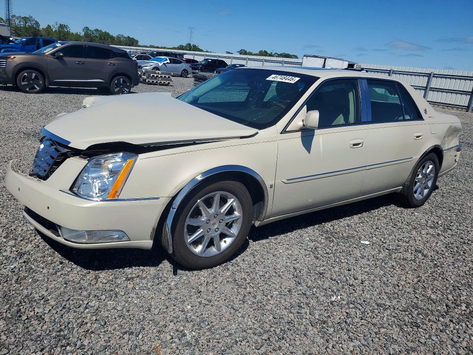 46748446 :رقم المزاد ، 1G6KD5EY5AU104344 vin ، 2010 Cadillac Dts مزاد بيع