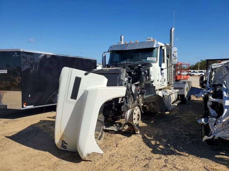 Продаж на аукціоні авто 2025 Mack Pinnacle, vin: 1M1PN4GYXSM016897, номер лоту: 47046296
