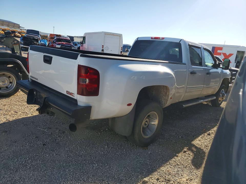 2011 Chevrolet Silverado მანქანა იყიდება აუქციონზე, vin: 1GC4K0C84BF145927, აუქციონის ნომერი: 79640335
