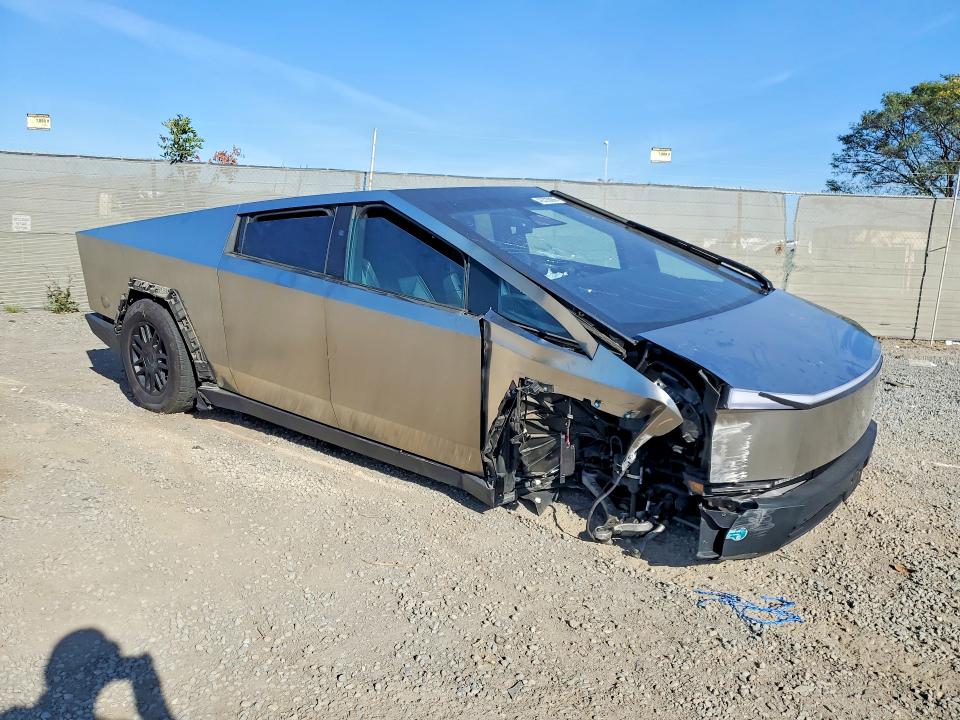 Продажа на аукционе авто 2024 Tesla Cybertruck, vin: 7G2CEHED9RA044399, номер лота: 46326006