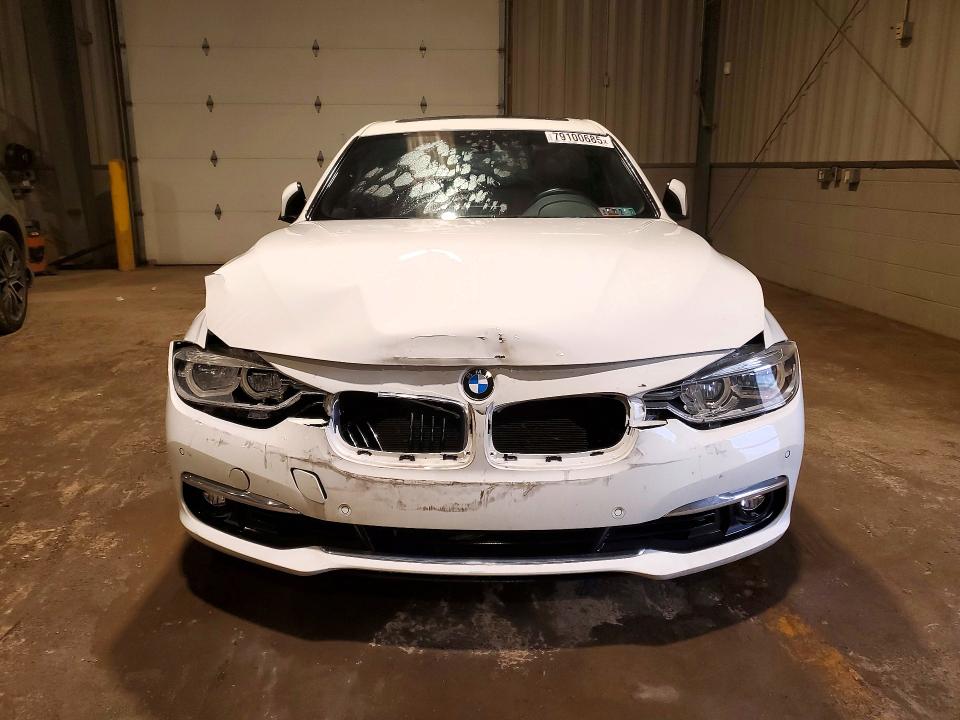 Продажа на аукционе авто 2017 Bmw 330, vin: WBA8D9C3XHA004481, номер лота: 79100685