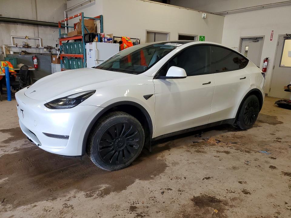 Продаж на аукціоні авто 2023 Tesla Model Y, vin: LRWYGDFD0PC967570, номер лоту: 47004496