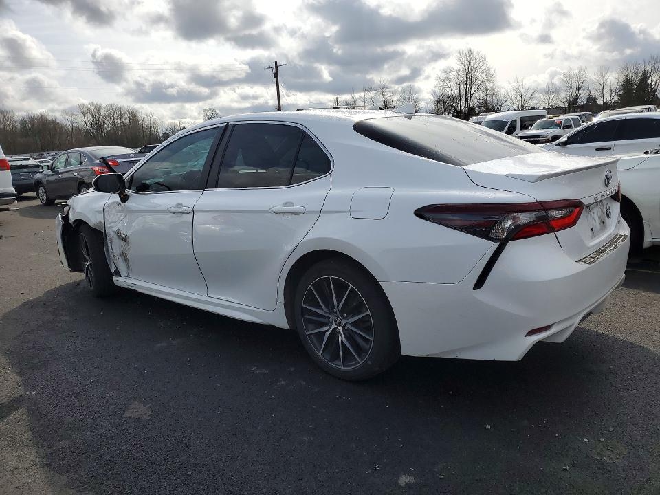 2021 Toyota Camry მანქანა იყიდება აუქციონზე, vin: 4T1G11AK7MU571738, აუქციონის ნომერი: 41816336