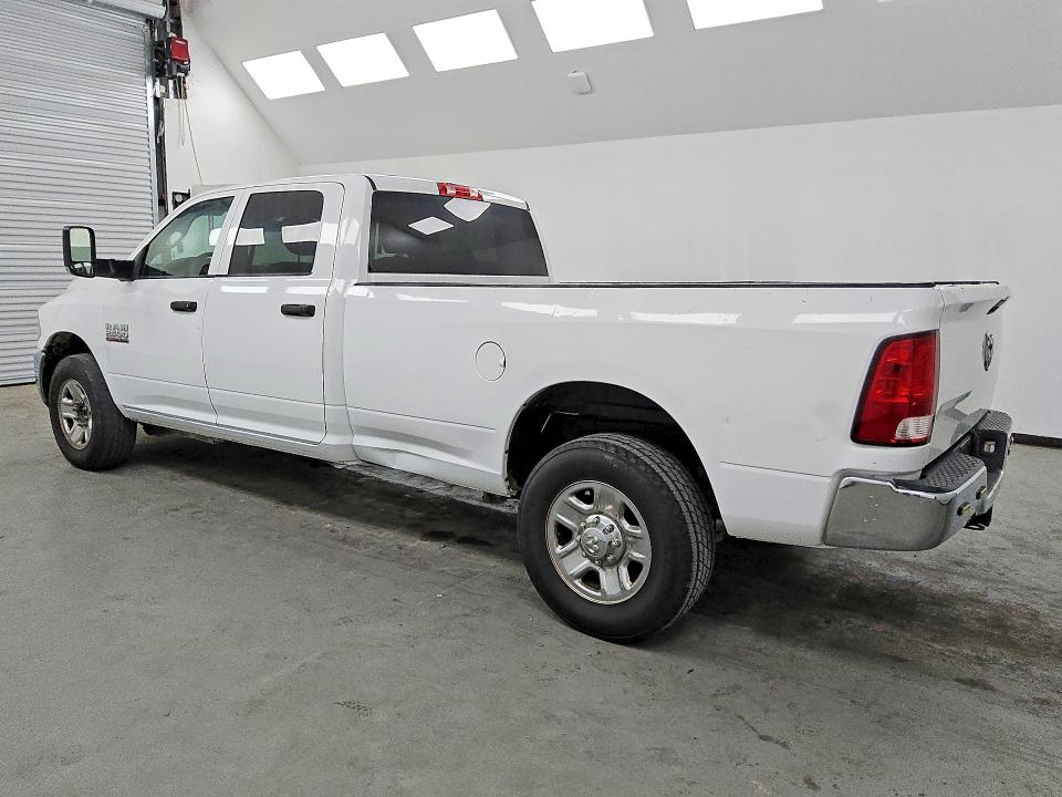 Продажа на аукционе авто 2018 Ram 2500, vin: 3C6UR4HLXJG325580, номер лота: 46405006