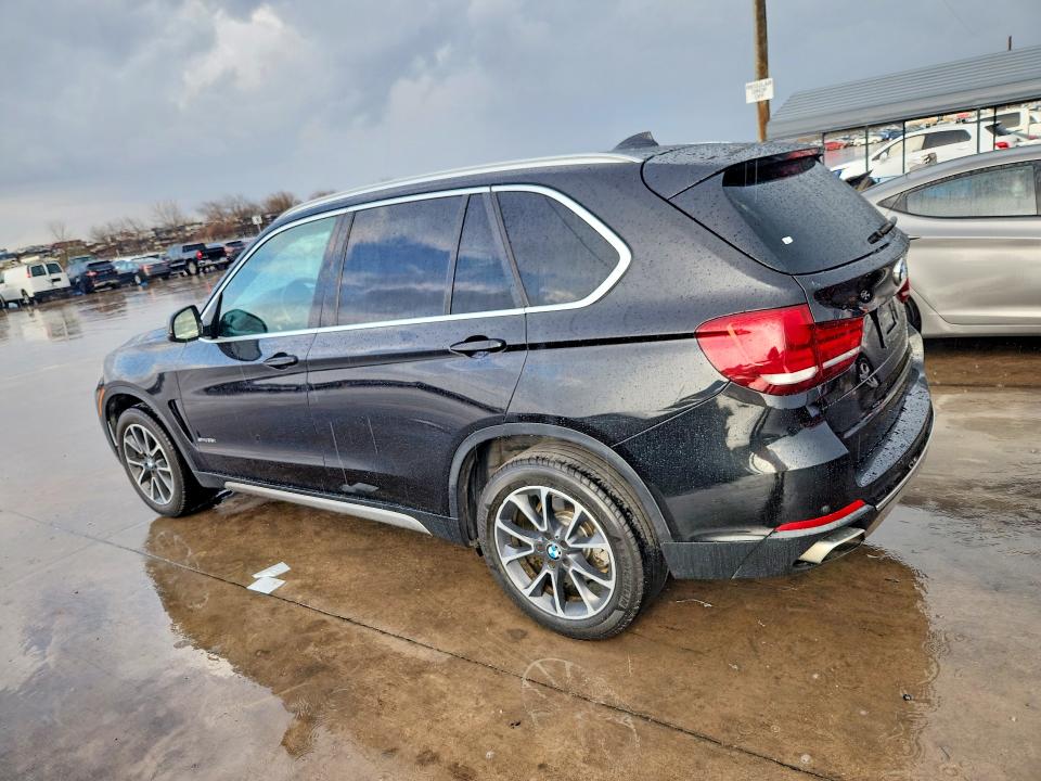 79127625 :رقم المزاد ، 5UXKR2C51J0Z15537 vin ، 2018 Bmw X5 مزاد بيع
