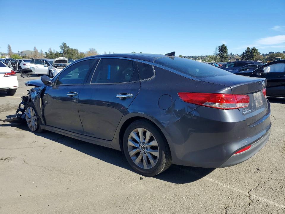 45880696 :رقم المزاد ، 5XXGU4L38JG218848 vin ، 2018 Kia Optima مزاد بيع