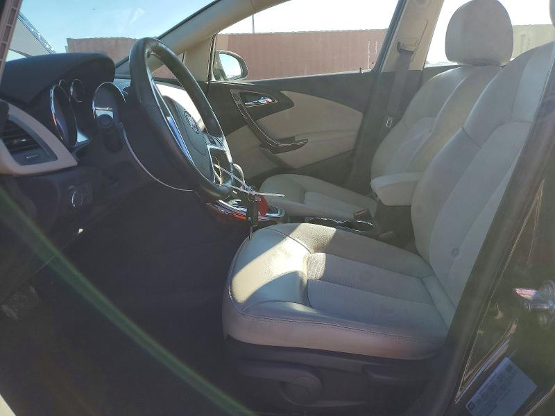 41890196 :رقم المزاد ، 1G4PP5SKXF4216957 vin ، 2015 Buick Verano مزاد بيع