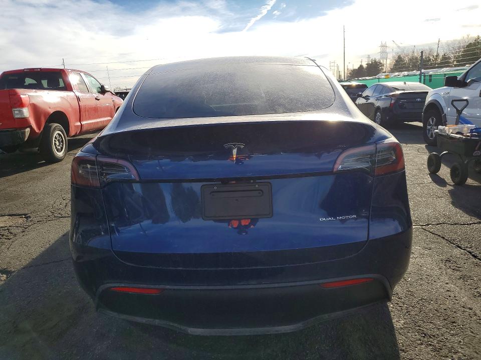 Продаж на аукціоні авто 2025 Tesla Model Y, vin: 7SAYGDEEXSF263436, номер лоту: 46648646