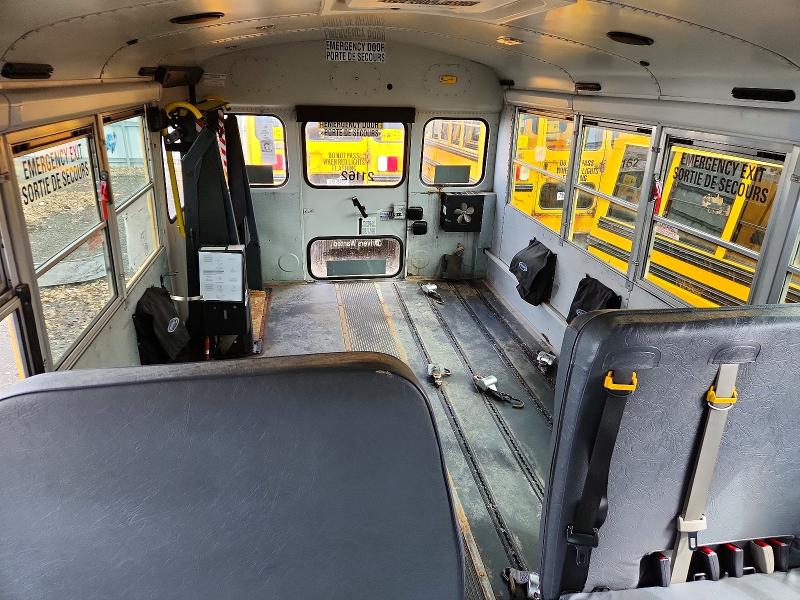 2011 Thomas School Bus მანქანა იყიდება აუქციონზე, vin: 1GB6G5BG2B1104987, აუქციონის ნომერი: 75971605