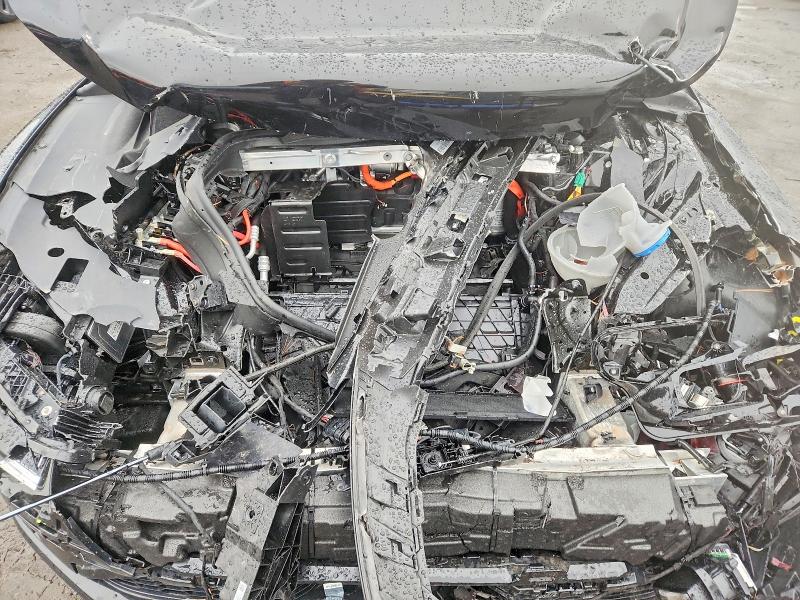 45811626 :رقم المزاد ، WAU2DAGH6SA025087 vin ، 2025 Audi A6 E-tron مزاد بيع