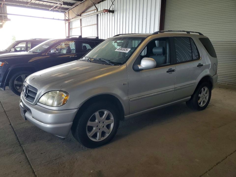 1999 Mercedes-benz Ml მანქანა იყიდება აუქციონზე, vin: 4JGAB72E6XA091954, აუქციონის ნომერი: 46965926
