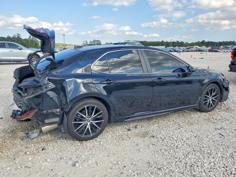 Продажа на аукционе авто 2022 Toyota Camry, vin: 4T1G11AK1NU651456, номер лота: 47643636