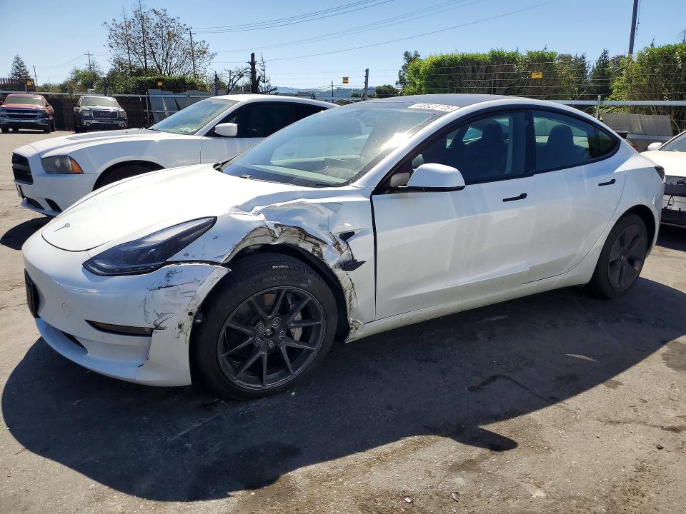 Продаж на аукціоні авто 2021 Tesla Model 3, vin: 5YJ3E1EB6MF879042, номер лоту: 46523786