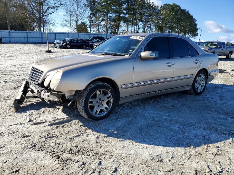 2002 Mercedes-benz E მანქანა იყიდება აუქციონზე, vin: WDBJF65J32B464543, აუქციონის ნომერი: 52647066