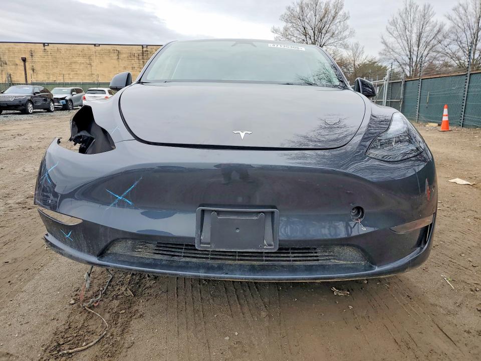 Продажа на аукционе авто 2024 Tesla Model Y, vin: 7SAYGDED7RF109297, номер лота: 47135306