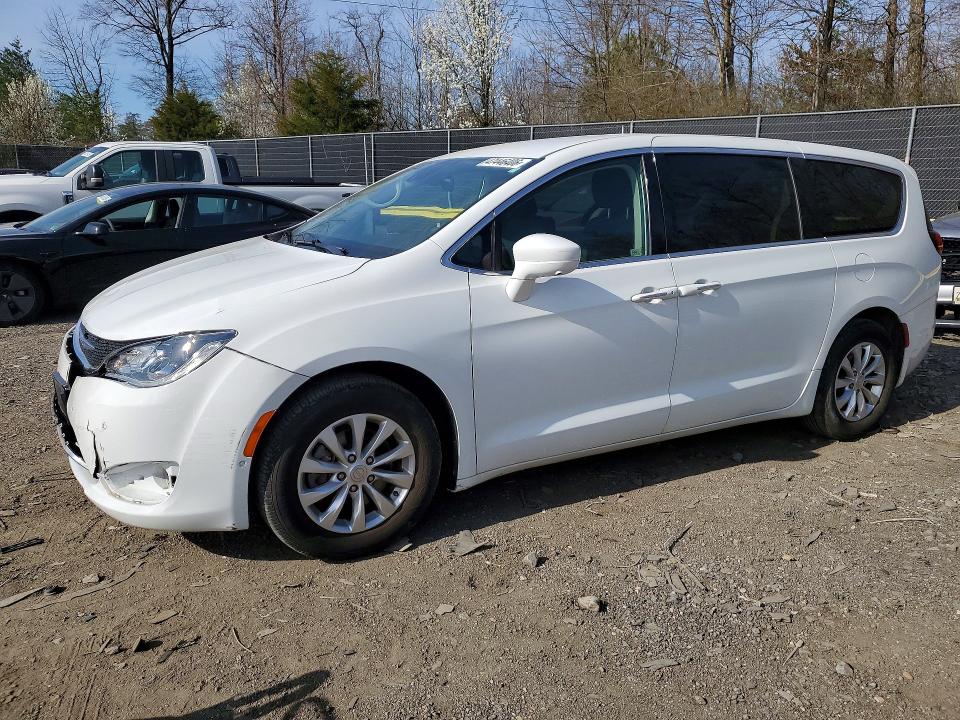 Продажа на аукционе авто 2019 Chrysler Pacifica, vin: 2C4RC1FG1KR588900, номер лота: 47446406