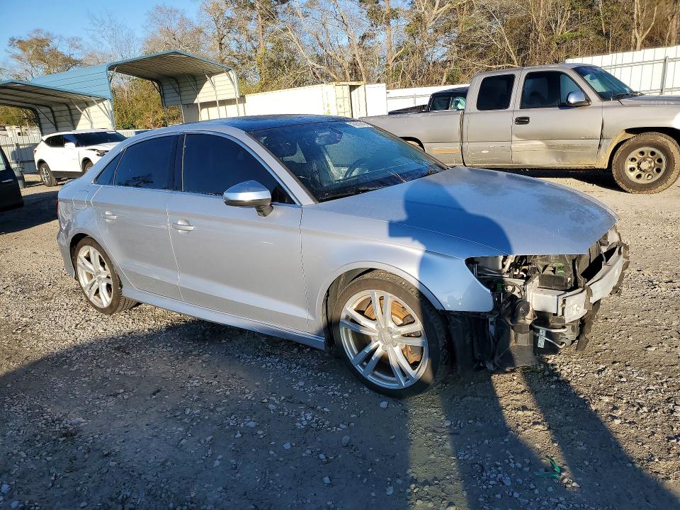 Продажа на аукционе авто 2015 Audi S3, vin: WAUBFGFF8F1132094, номер лота: 45859946
