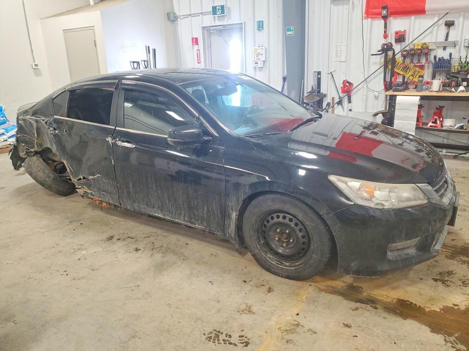 Продаж на аукціоні авто 2015 Honda Accord, vin: 1HGCR2F97FA805292, номер лоту: 77669975