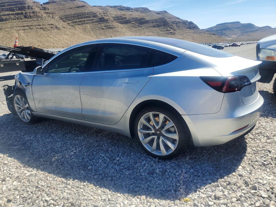 Продаж на аукціоні авто 2018 Tesla Model 3, vin: 5YJ3E1EA1JF007872, номер лоту: 46381106