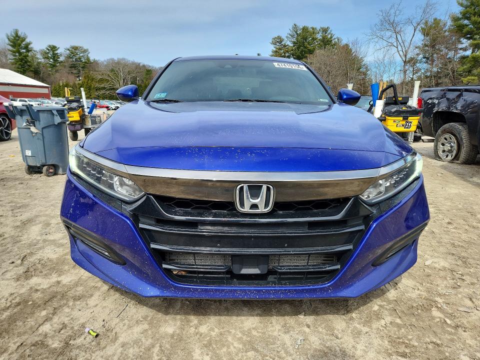 47419156 :رقم المزاد ، 1HGCV1F39JA074729 vin ، 2018 Honda Accord مزاد بيع