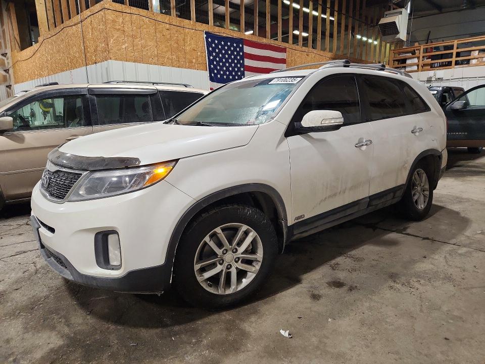 79106235 :رقم المزاد ، 5XYKTCA64FG573698 vin ، 2015 Kia Sorento مزاد بيع