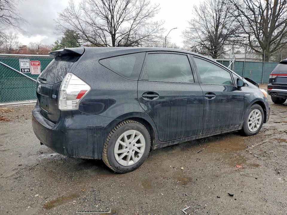 Продаж на аукціоні авто 2012 Toyota Prius V, vin: JTDZN3EU4C3037920, номер лоту: 42061076