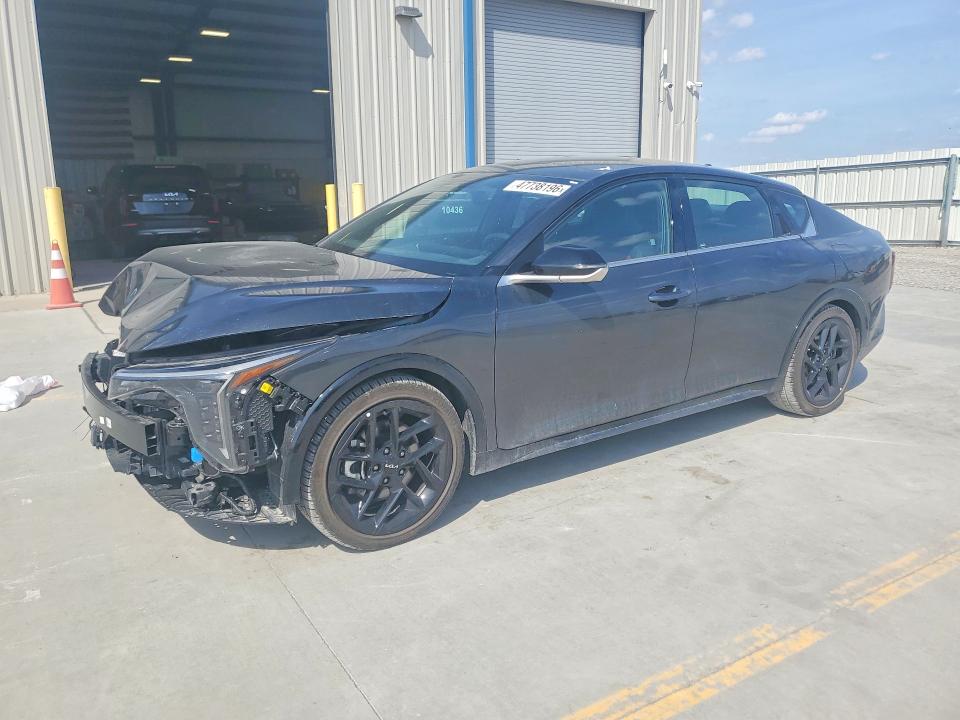 2025 Kia K4 მანქანა იყიდება აუქციონზე, vin: 3KPFW4DC8SE190631, აუქციონის ნომერი: 47738196
