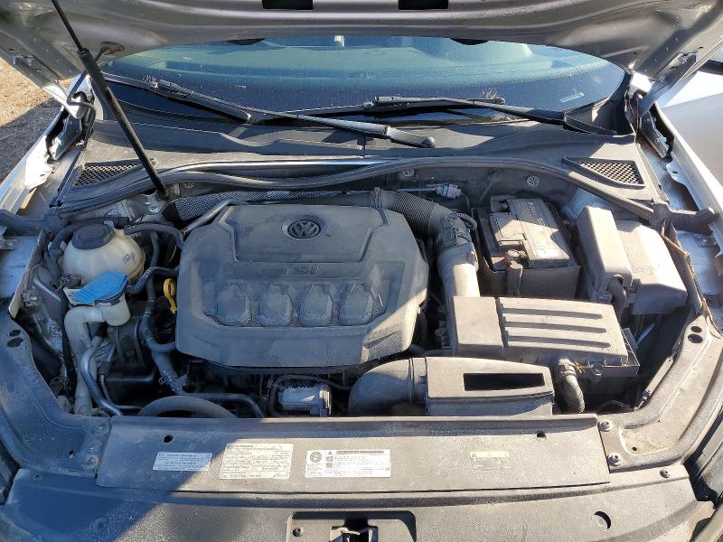 Продажа на аукционе авто 2018 Volkswagen Passat, vin: 1VWAA7A32JC027989, номер лота: 47758916