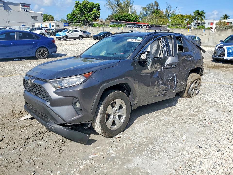 Продажа на аукционе авто 2021 Toyota Rav4, vin: 2T3W1RFV2MC158776, номер лота: 48277516