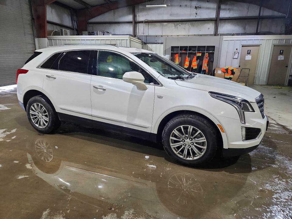 79635955 :رقم المزاد ، 1GYKNDRS6HZ105732 vin ، 2017 Cadillac Xt5 مزاد بيع