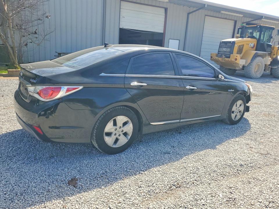 2012 Hyundai Sonata Hybrid მანქანა იყიდება აუქციონზე, vin: KMHEC4A41CA038028, აუქციონის ნომერი: 46996006
