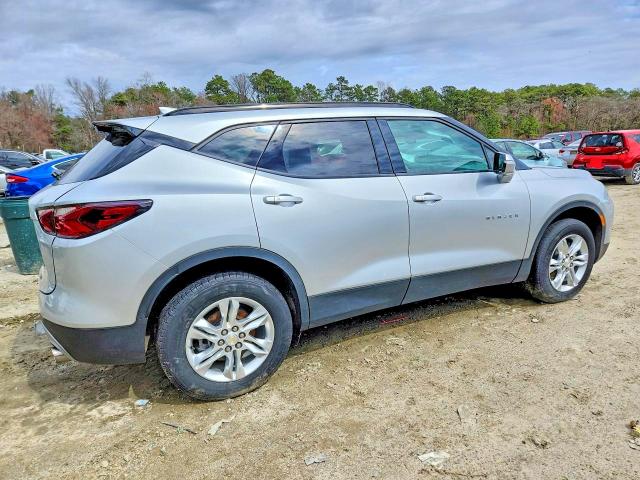 Продаж на аукціоні авто 2022 Chevrolet Blazer, vin: 3GNKBHR43NS173848, номер лоту: 45537376