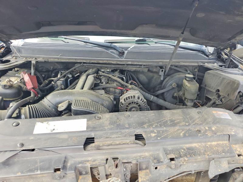 47301516 :رقم المزاد ، 1GKS2EEF2BR213628 vin ، 2011 Gmc Yukon مزاد بيع