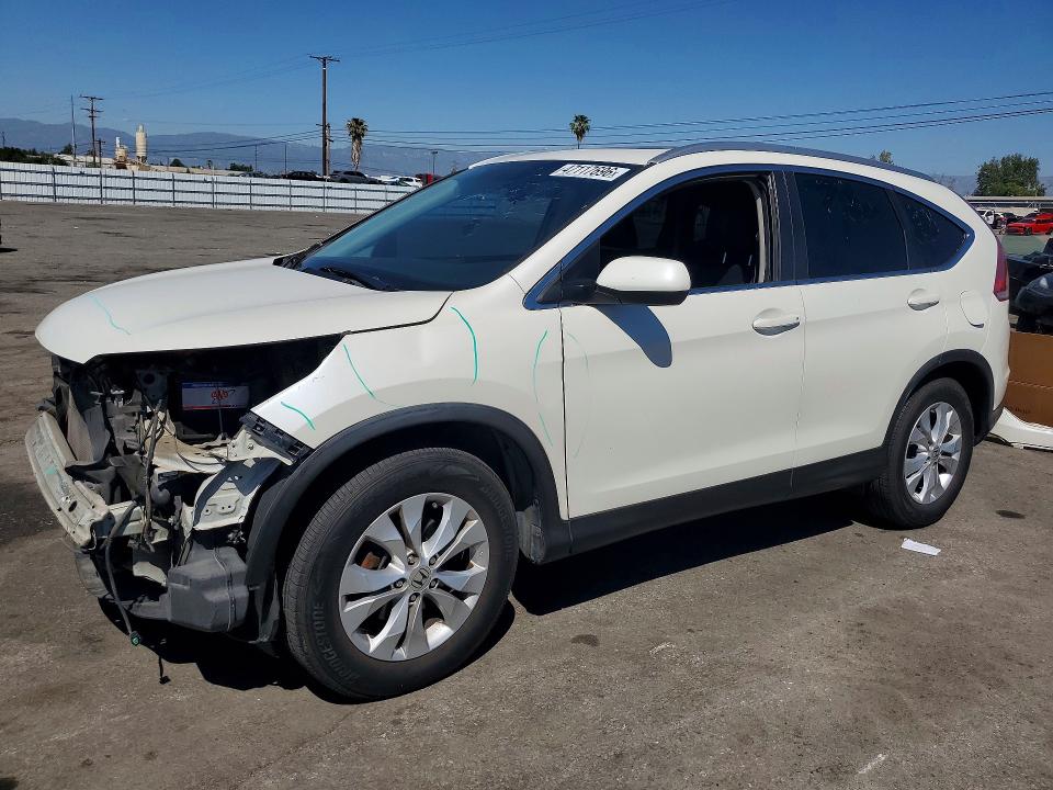 47117696 :رقم المزاد ، 5J6RM3H78EL022942 vin ، 2014 Honda Cr-v مزاد بيع