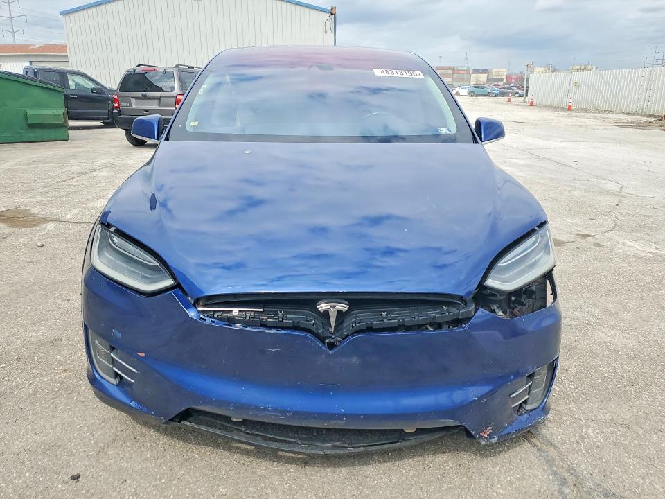 48313196 :رقم المزاد ، 5YJXCAE22GF005170 vin ، 2016 Tesla Model X مزاد بيع