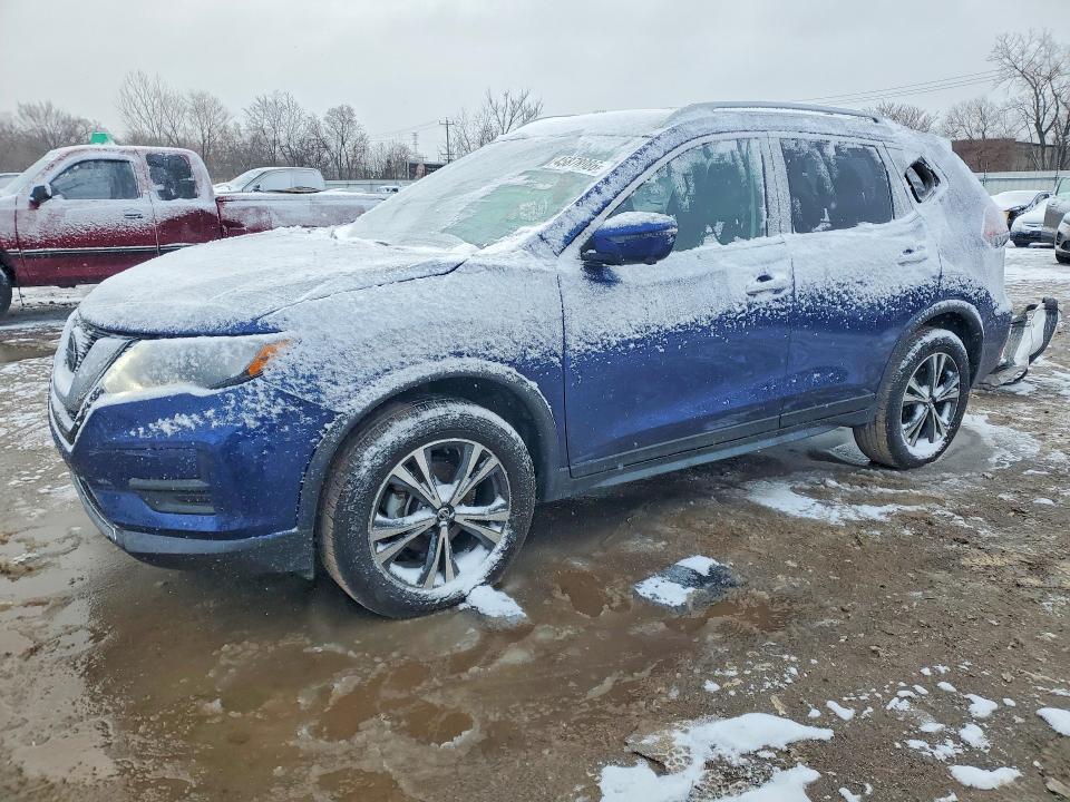 45878086 :رقم المزاد ، JN8AT2MV7LW106822 vin ، 2020 Nissan Rogue مزاد بيع