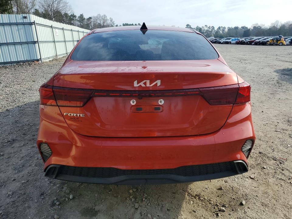 2022 Kia Forte მანქანა იყიდება აუქციონზე, vin: 3KPF24AD4NE488025, აუქციონის ნომერი: 59058736