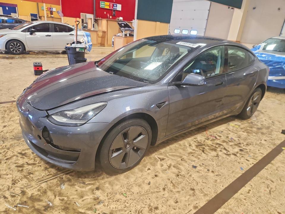 41691976 :رقم المزاد ، 5YJ3E1EB2MF051473 vin ، 2021 Tesla Model 3 مزاد بيع