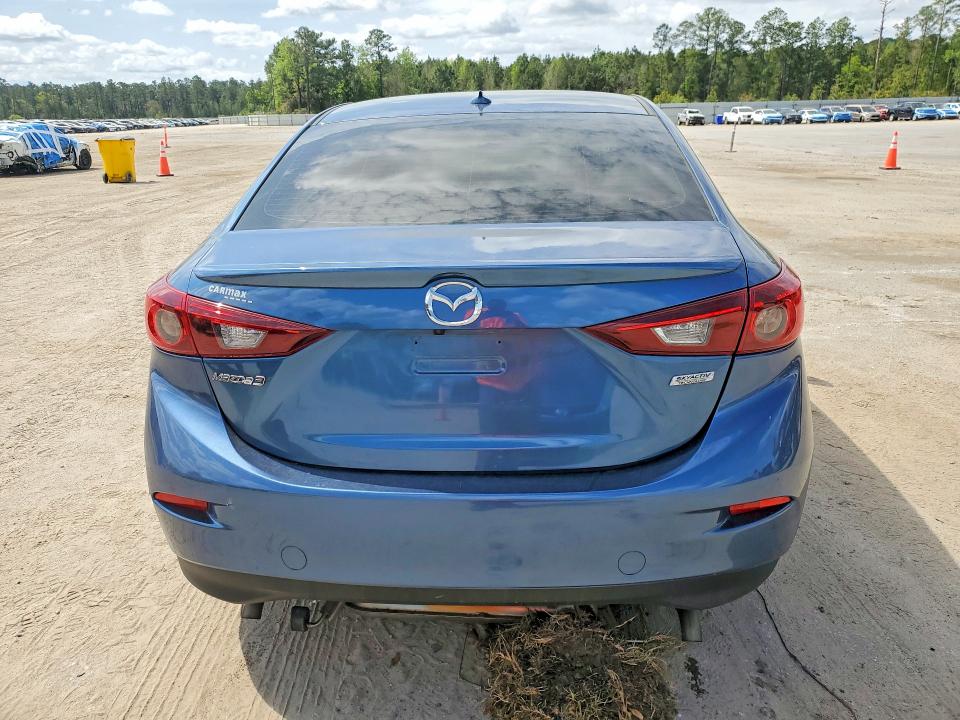 48013696 :رقم المزاد ، 3MZBN1V38JM271080 vin ، 2018 Mazda 3 مزاد بيع